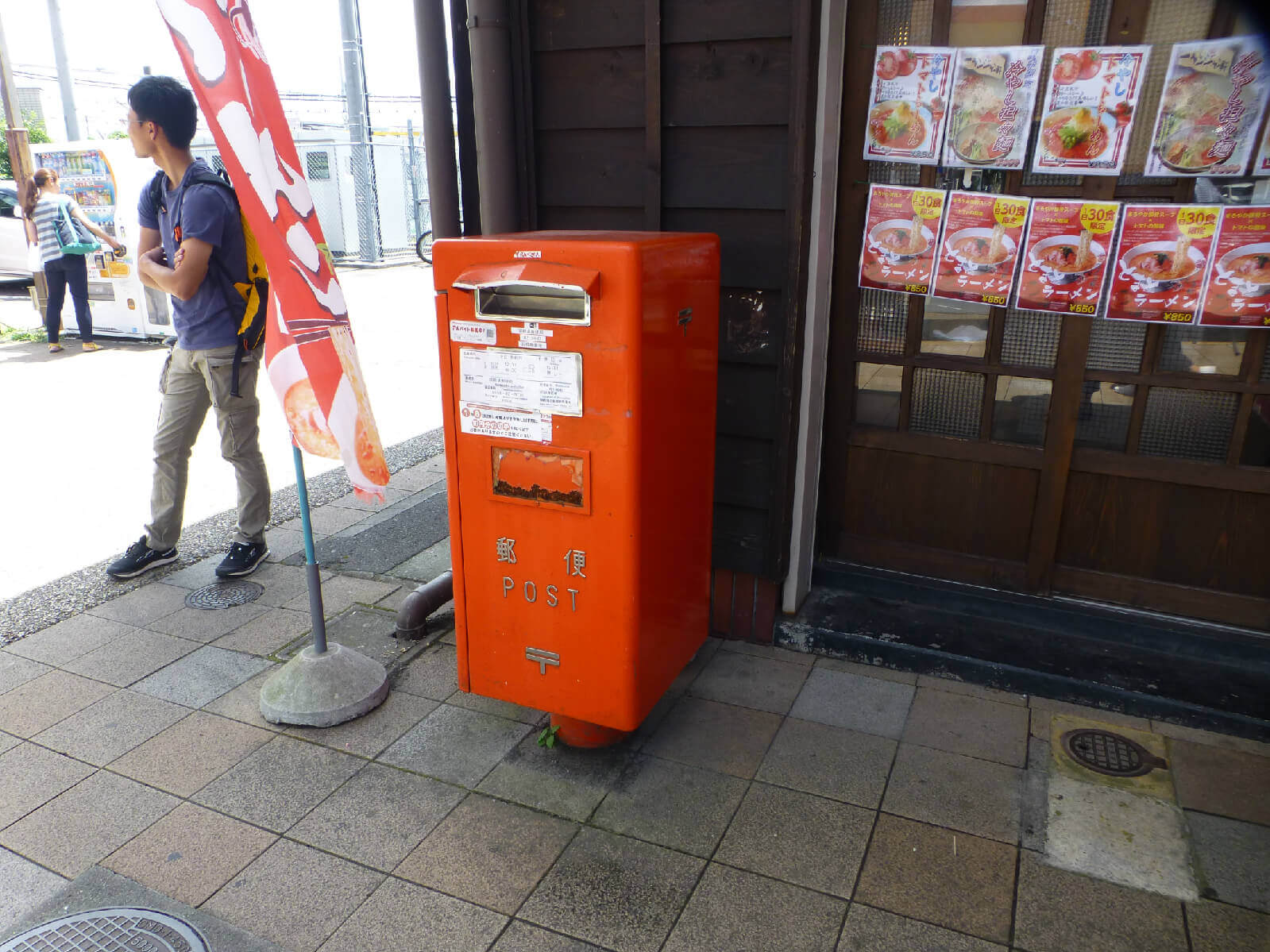 御殿場駅 富士山口側駅舎前にはあるポスト
