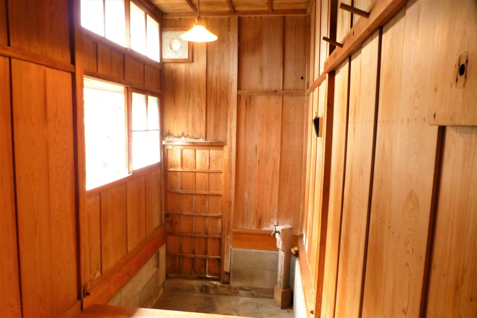 沼津御用邸記念公園 西附属邸 使用人たちが利用していた浴室