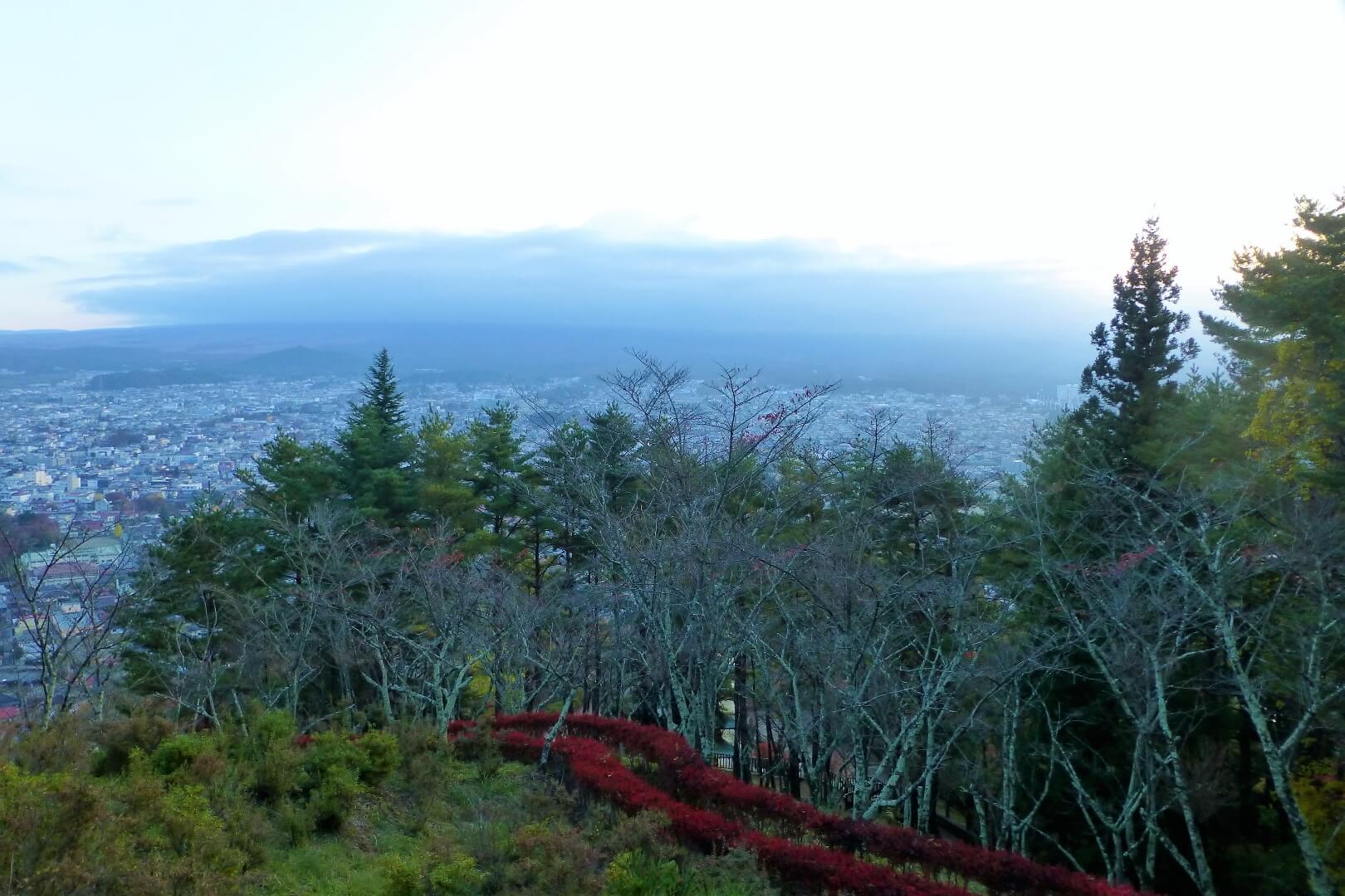 新倉山浅間公園 富士パノラマ台からの眺め